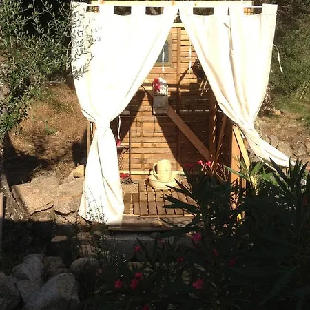 Nyaraló Maison Au Coeur Du Maquis *
